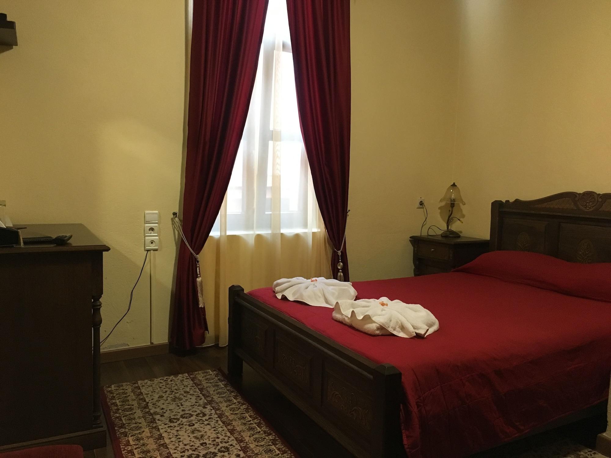 Porto Del Colombo Traditional Boutique Hotel Chrissi Akti Chania Exterior foto