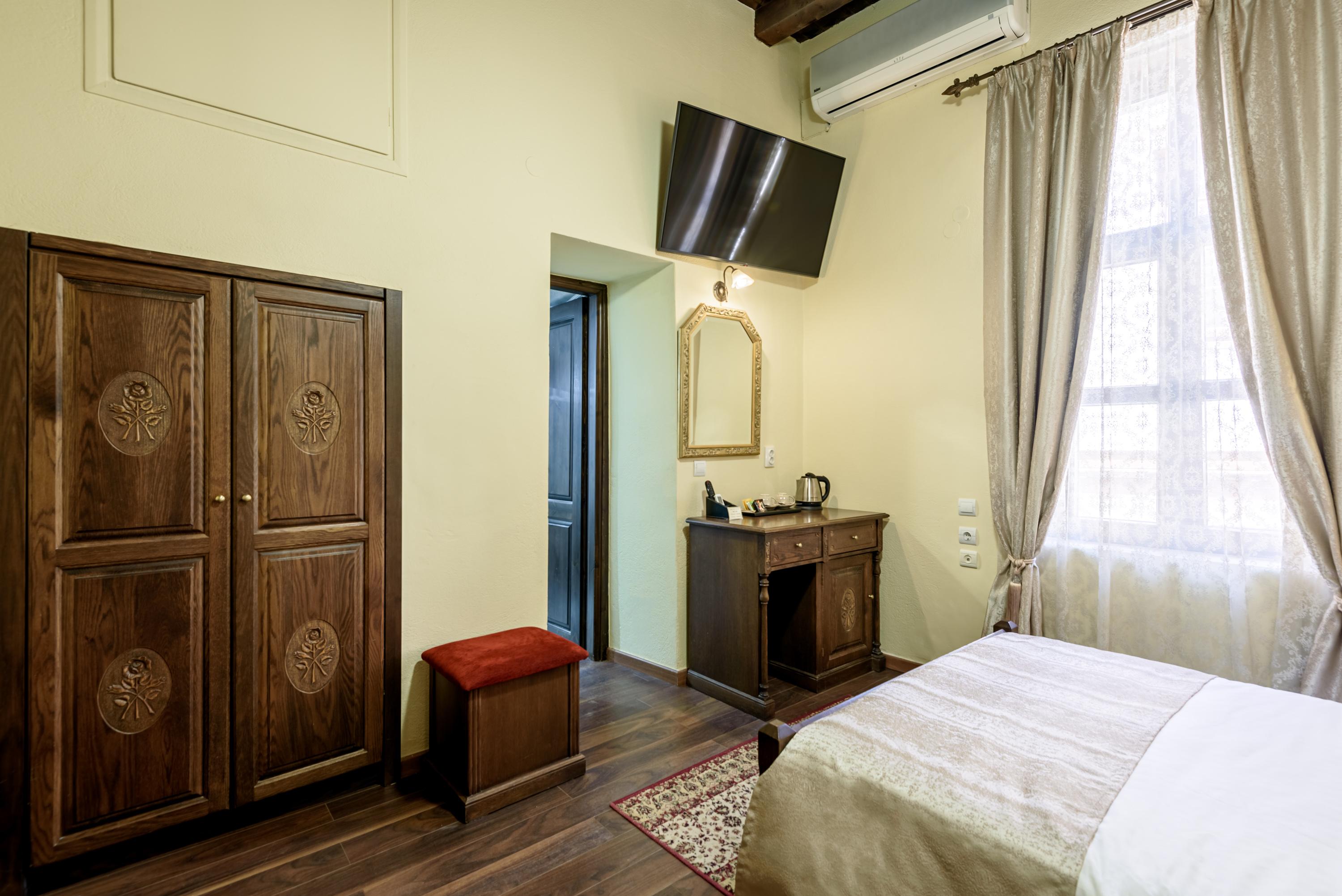 Porto Del Colombo Traditional Boutique Hotel Chrissi Akti Chania Exterior foto