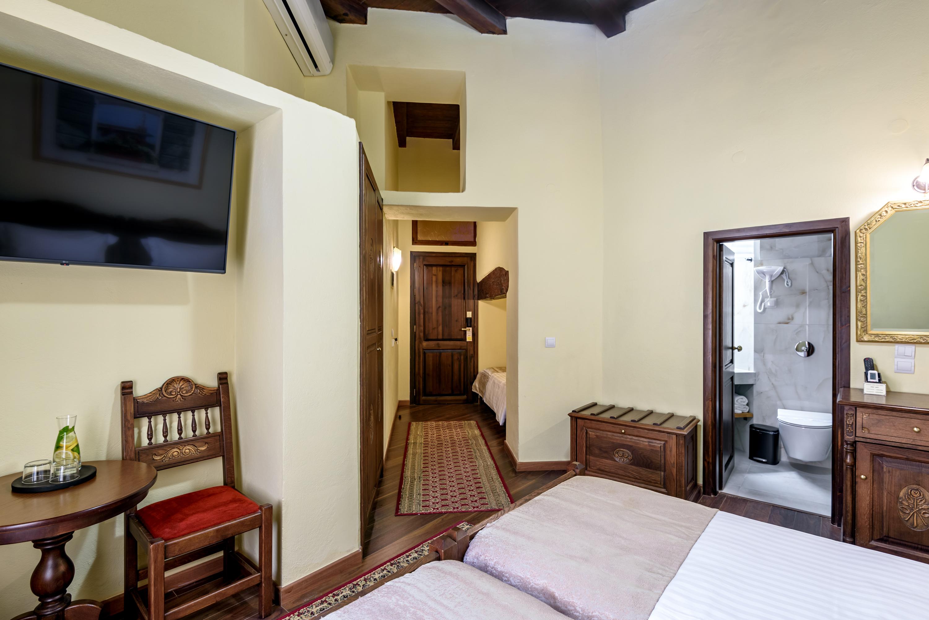 Porto Del Colombo Traditional Boutique Hotel Chrissi Akti Chania Exterior foto