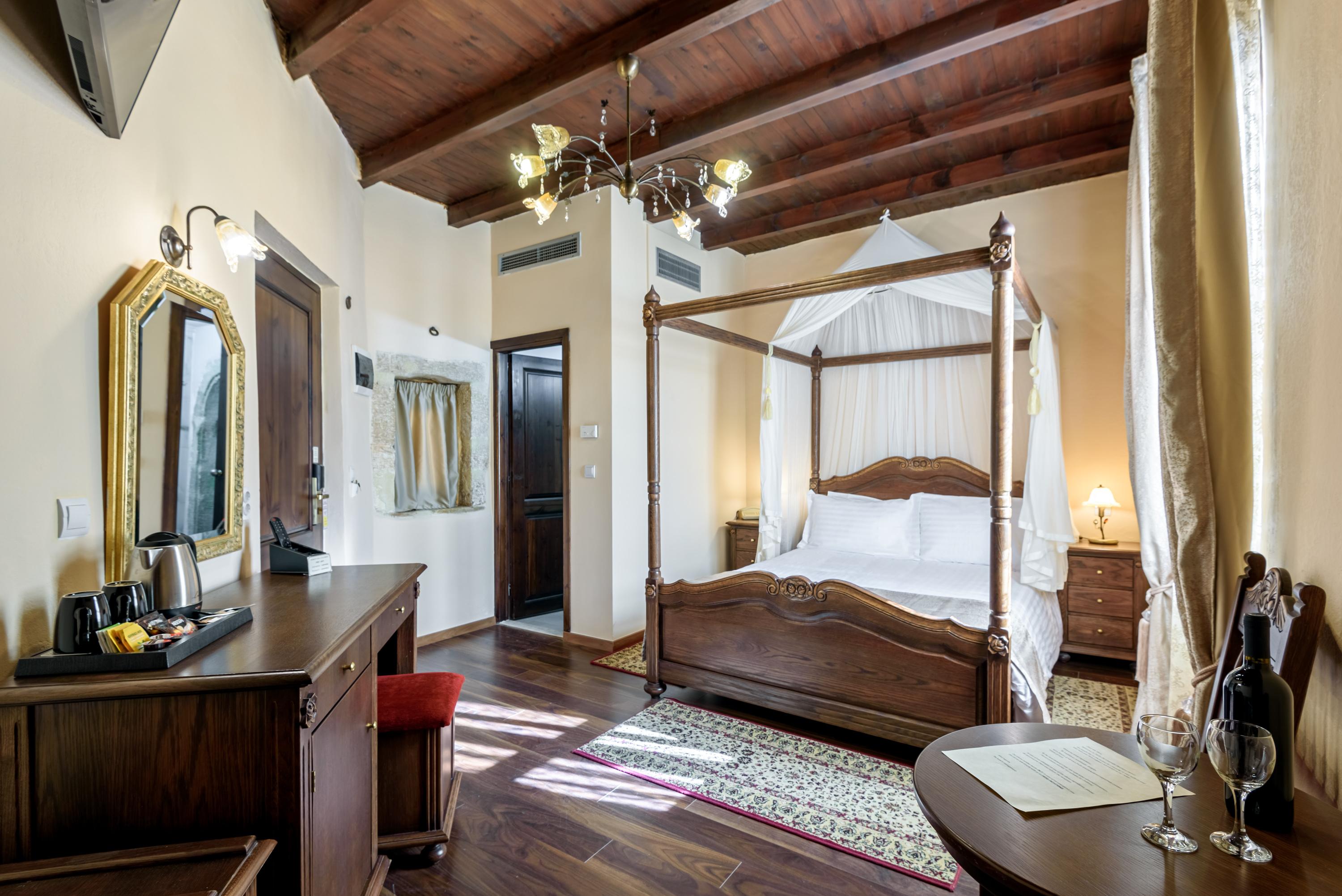 Porto Del Colombo Traditional Boutique Hotel Chrissi Akti Chania Exterior foto