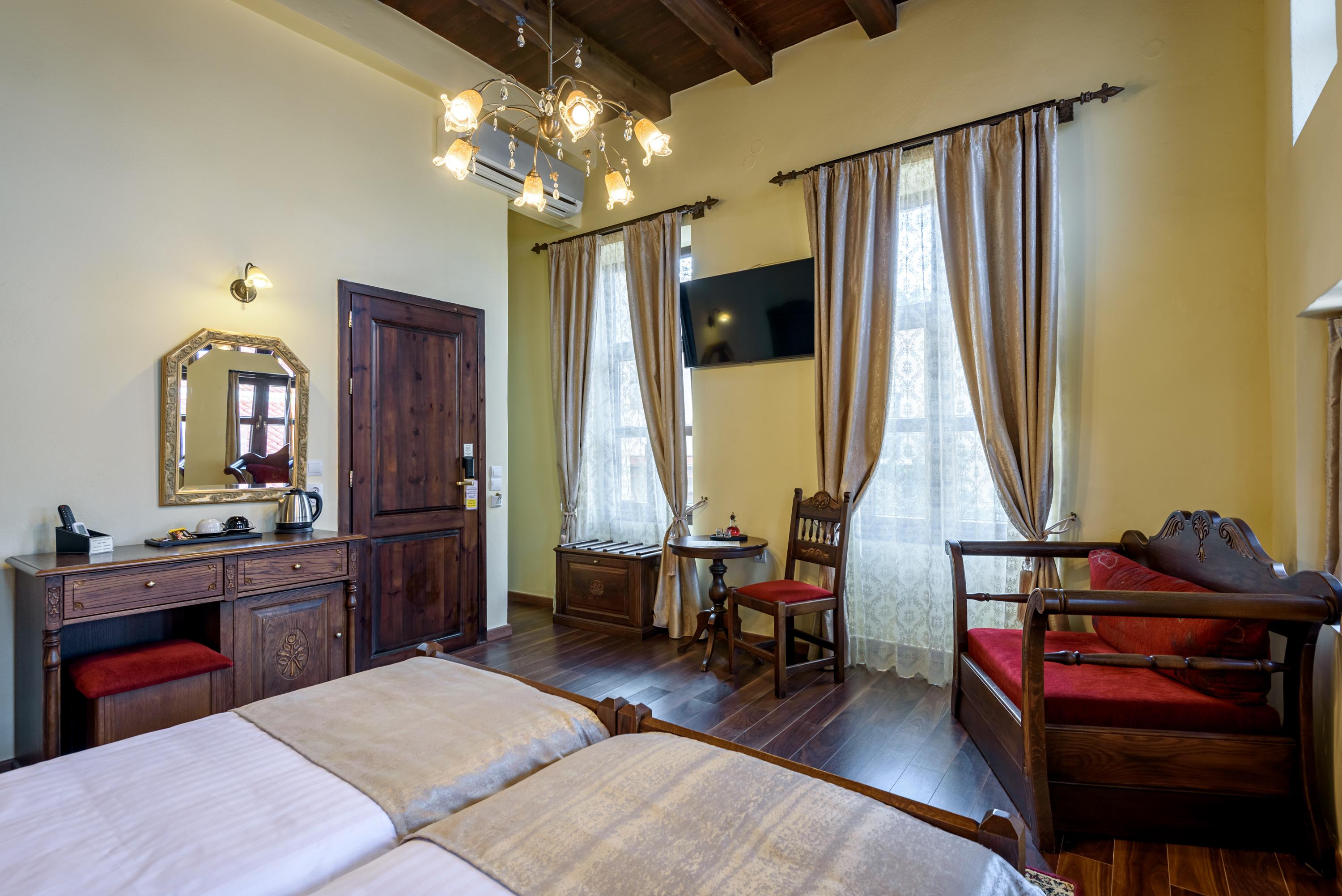 Porto Del Colombo Traditional Boutique Hotel Chrissi Akti Chania Exterior foto