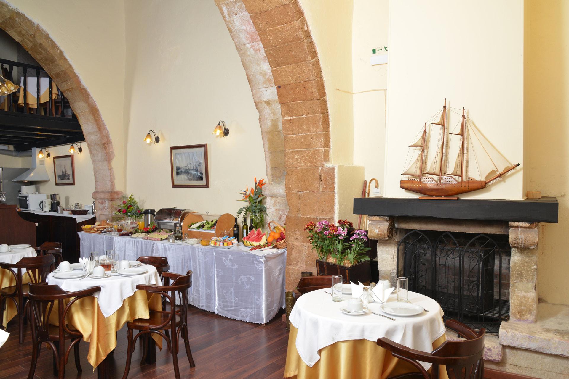 Porto Del Colombo Traditional Boutique Hotel Chrissi Akti Chania Exterior foto
