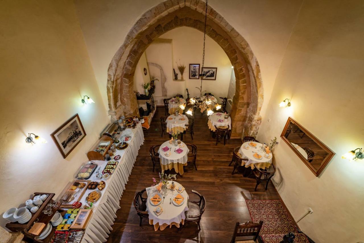 Porto Del Colombo Traditional Boutique Hotel Chrissi Akti Chania Exterior foto